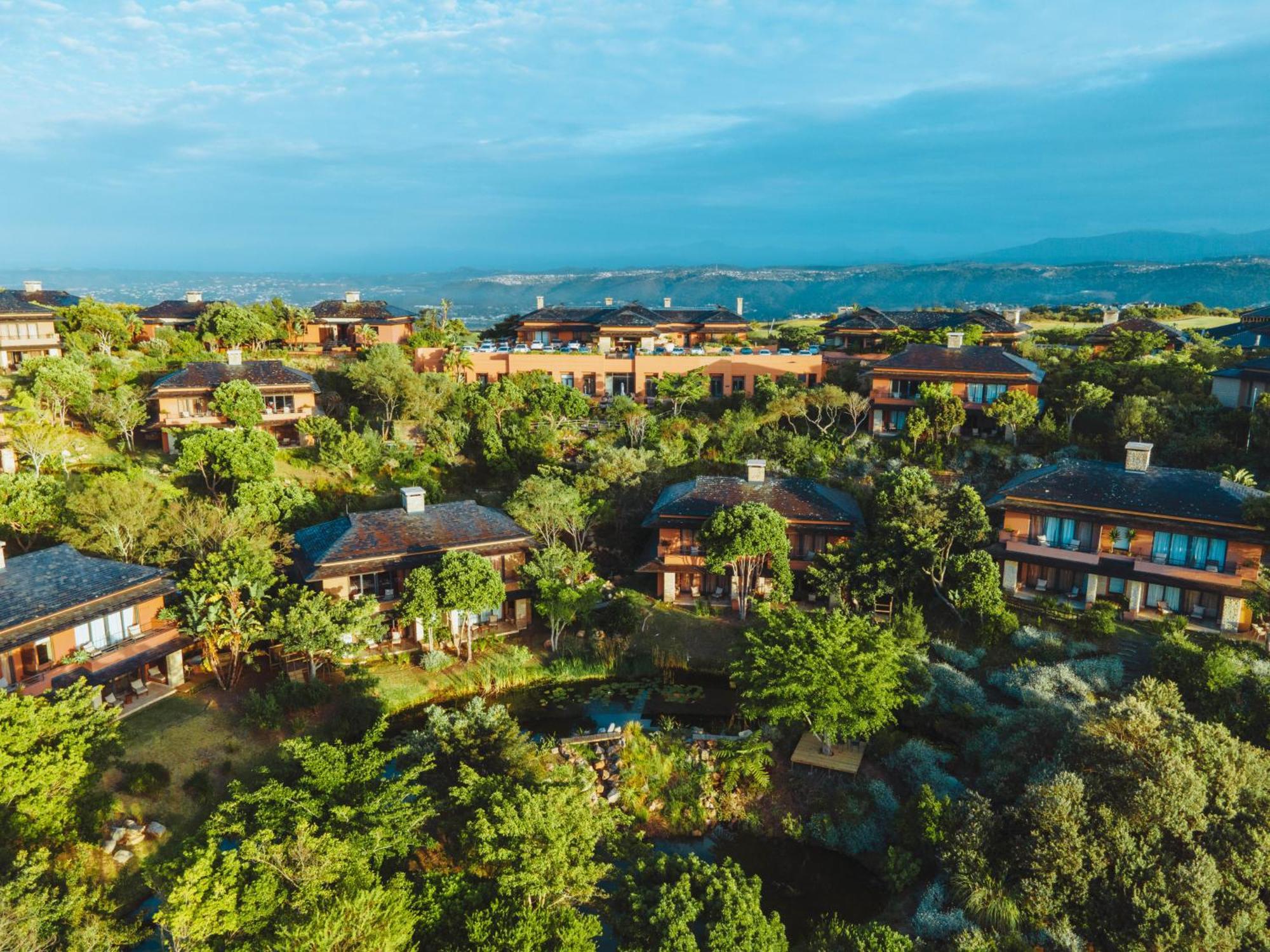 Pezula Nature Retreat Knysna Luaran gambar Aerial view of the resort