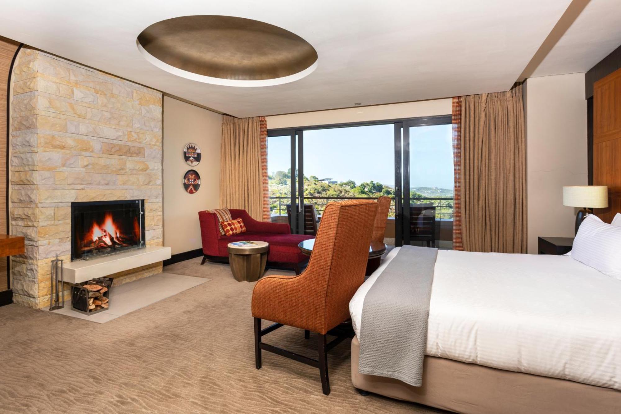 Pezula Nature Retreat Knysna Bilik gambar A guest room at the Wynn